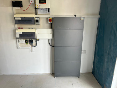 EcoFlow 5kW hybrid system with control panels installed.